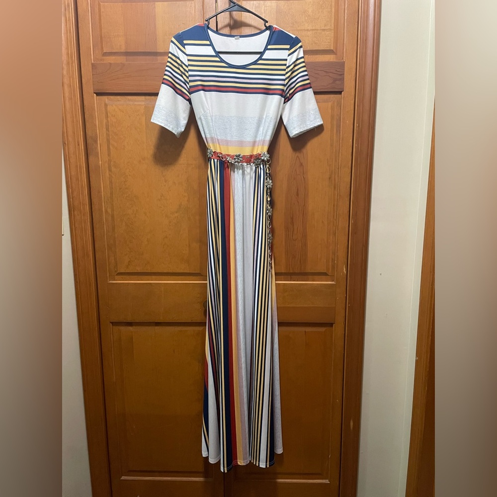 Vintage Maxi Dress - Picture 2 of 6